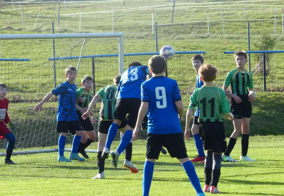 16. kolo Ml. žáci: SK Chlumec/Hostomice - SK Hořovice B 2:1