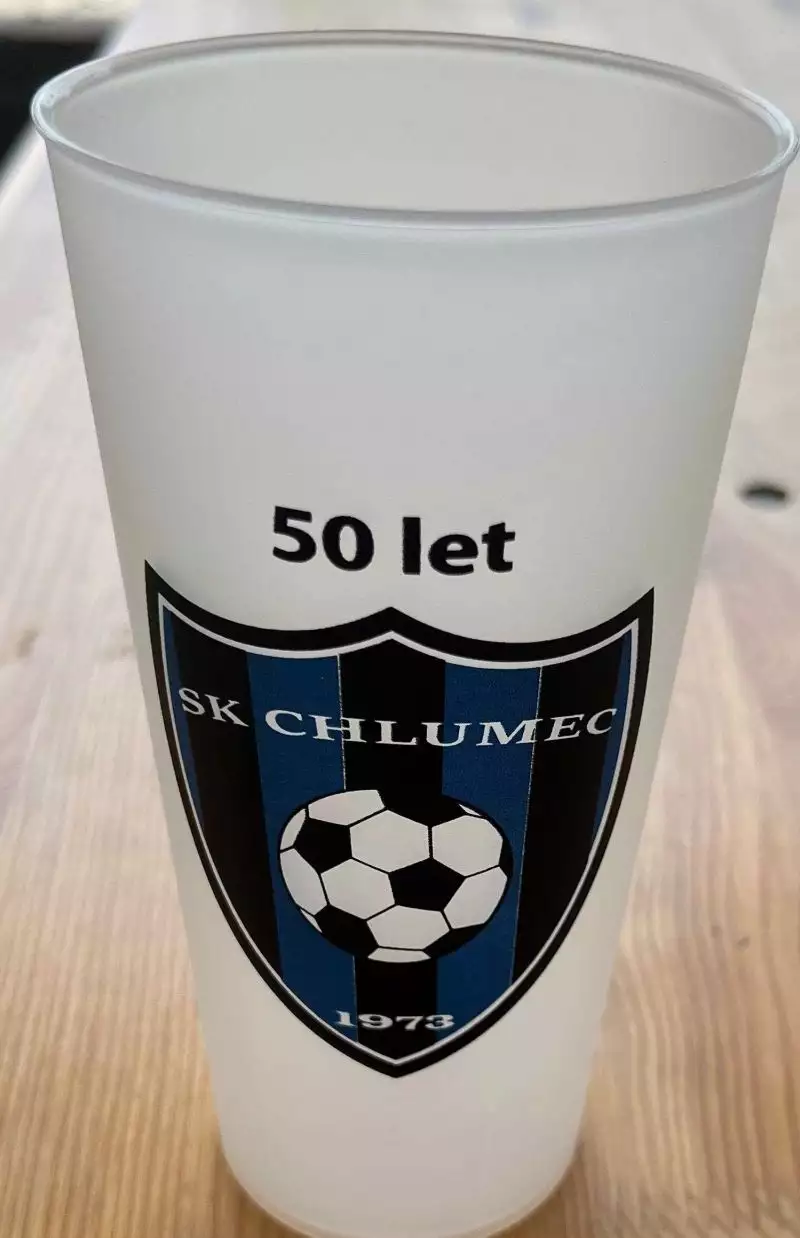 Plastový kelímek k 50 letům SK Chlumec